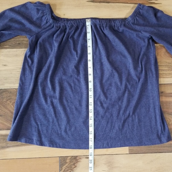 Loft NWOT off shoulder bell sleeve top - Picture 4 of 8
